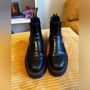 2976 Smooth Leather Platform Chelsea Boots 7